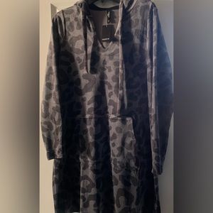 Torrid plush velour leopard print loungewear